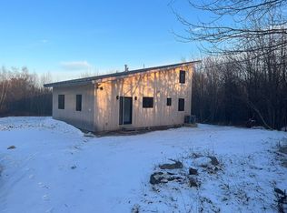 427 Bay Rd, Brooklin, ME 04616