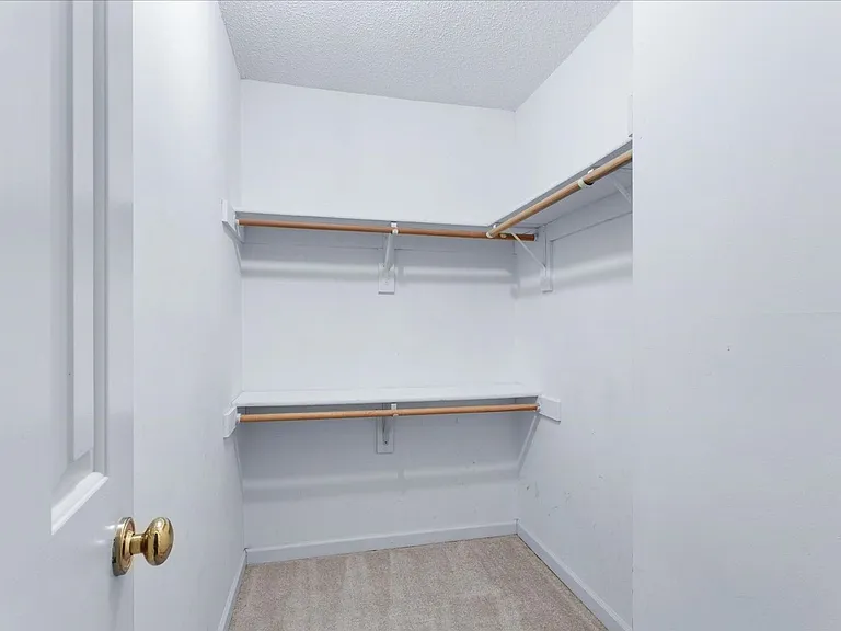 5403 Sasha Ct — Photo 26