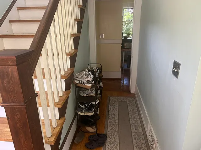 316 W Raye St — Photo 2