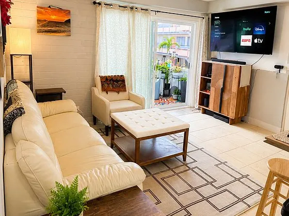 410 Nahua St APT 407, Honolulu, HI 96815