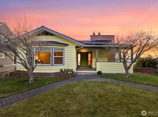 302 S Forest St, Bellingham, WA 98225
