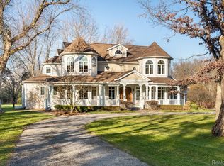 45950 W Eleven Mile Rd, Novi, MI 48374