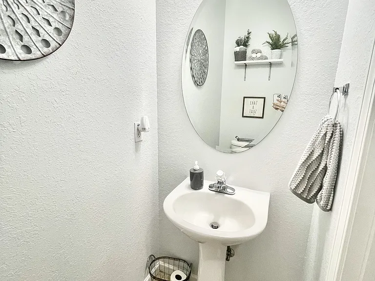DOWNSTAIRS HALF BATH