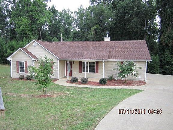 2nd image of 191 Lee Road 0474