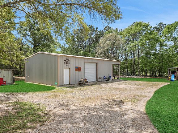 3rd image of 8500 Fostoria Rd