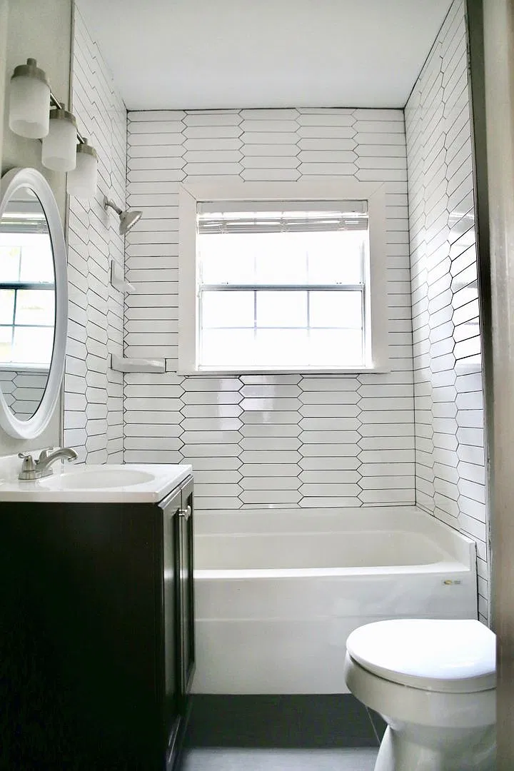 Completely Renovated, Modern Home In Stifft Station. Now Showing — Photo 3