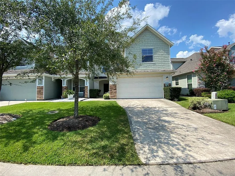 2833 Seaside Dr
