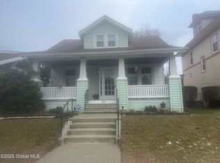 302 6th Ave, Troy, NY 12182