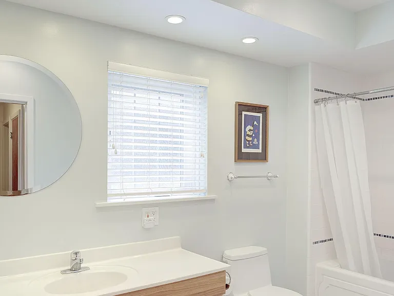 Downstairs Full Bath with Shower-Over-Tub
