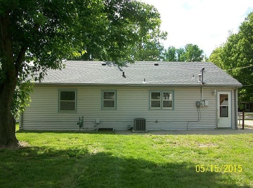 1st image of 1726 N 10th St