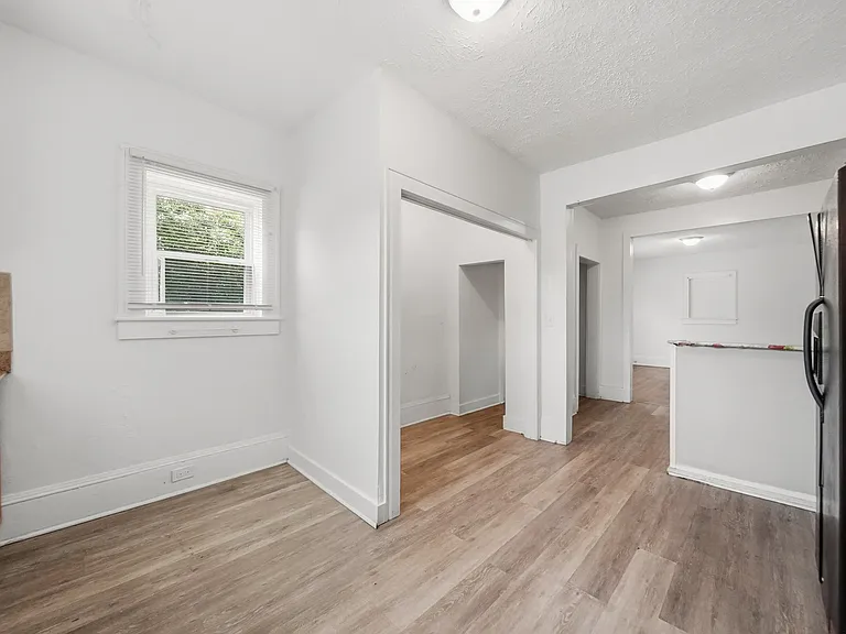 755 2nd Ave SW — Photo 30