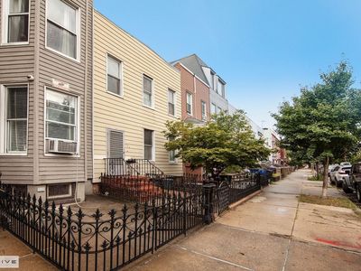732 Humboldt St, Brooklyn, NY, 11222