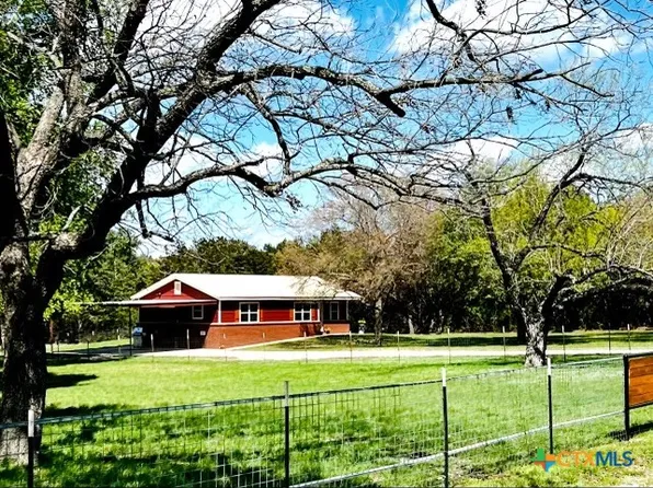 615 County Road 3062, Lampasas, TX 76550