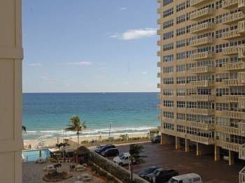 3rd image of 3750 Galt Ocean Dr APT 506