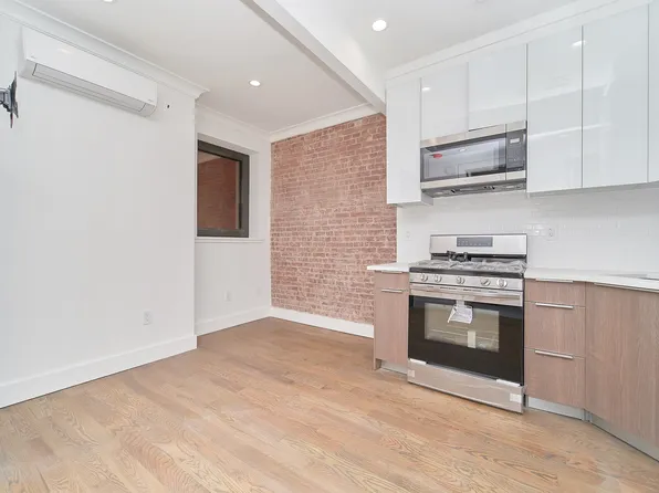 116 East 116th Street image 2 of 16