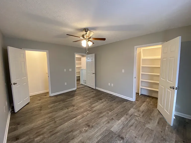 Valley View Townhomes — Photo 21