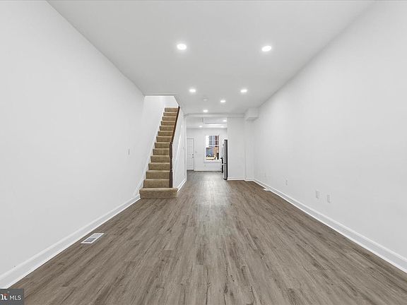 3rd image of 1628 Normal Ave