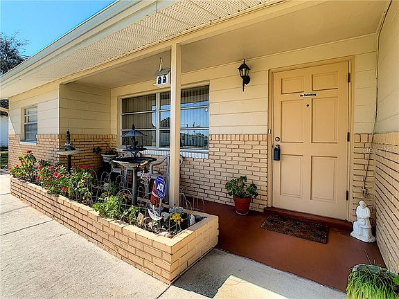 3rd image of 13823 San Juan Ave
