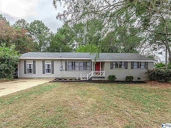 2nd image of 709 Marion Dr