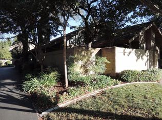 1917 Discovery Village Ln, Gold River, CA
