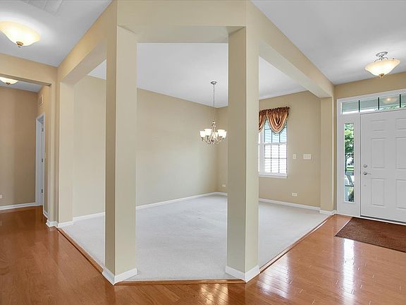 5th image of 737 Bohannon Cir