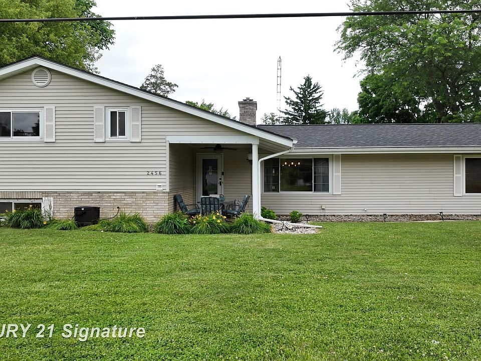 1st image of 2456 W Wilson Rd