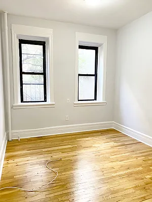 Rented by Waverly Realty Associates | media 24