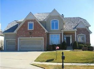 10311 N Lucerne Ave, Kansas City, MO 64154
