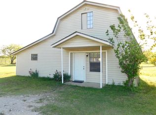 31 Rogers Cir, Krum, TX 76249