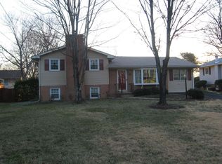 8653 Curtis Ave, Alexandria, VA 22309