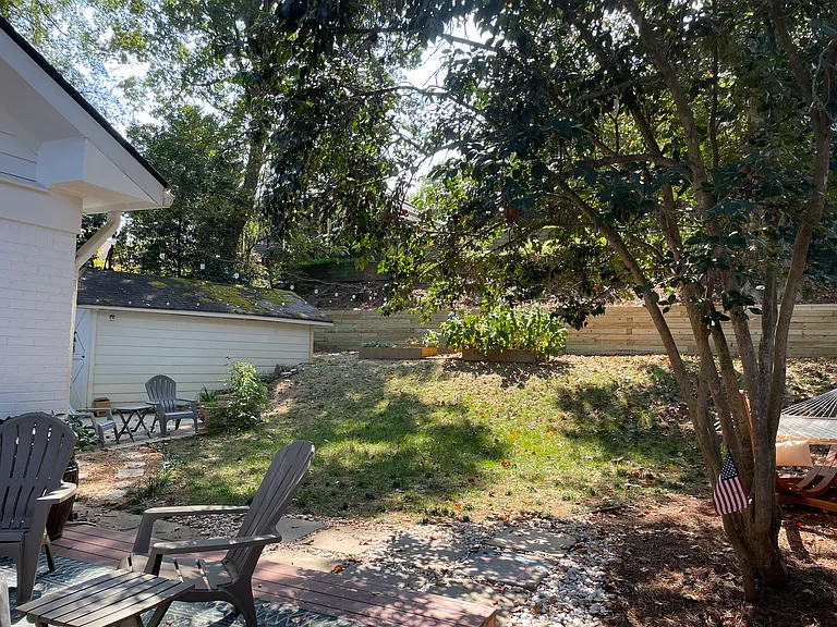 1073 Reeder Cir NE — Photo 6