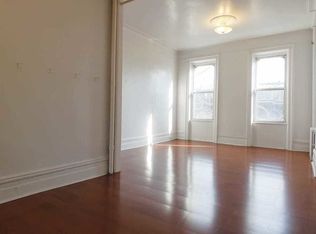 121 Freeman St APT 3L, Brooklyn, NY 11222