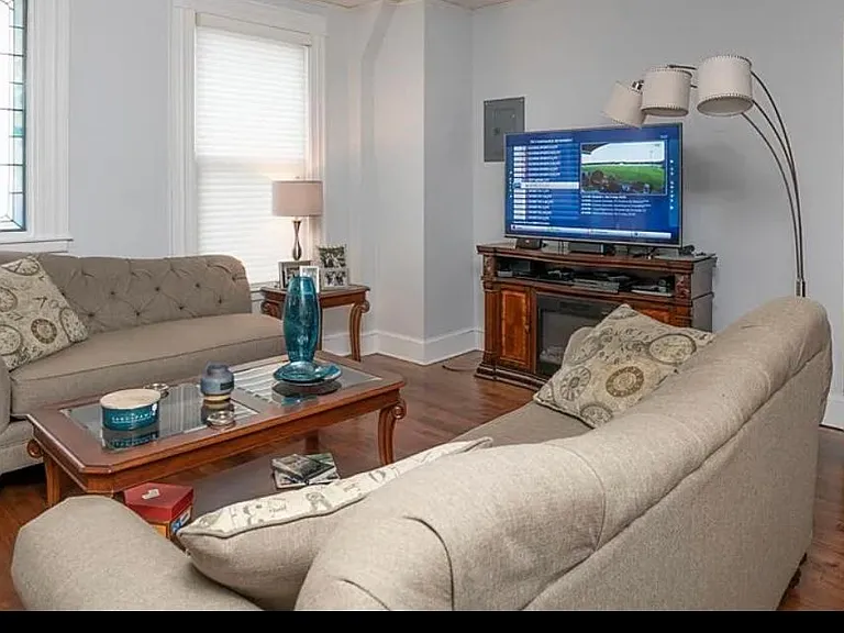 222 Belmont St #2 — Photo 14