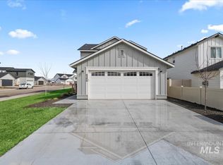 4384 N Pale Creek Ave, Meridian, ID 83646