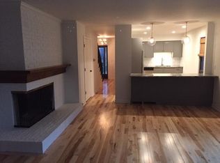 4214 Chaucer Ln, Columbus, OH 43220