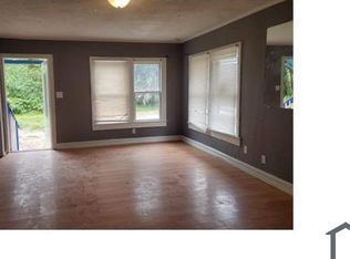 2828 Cranford Ave, Fort Myers, FL 33901