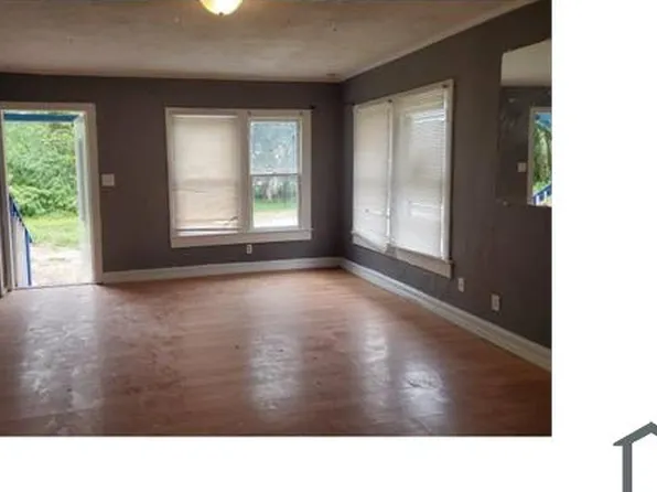 2828 Cranford Ave, Fort Myers, FL 33901