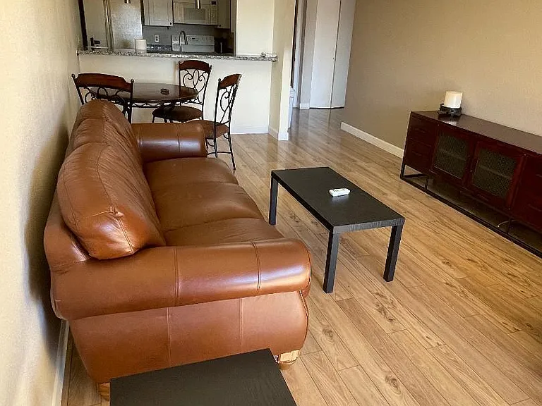 540 N May St #3139 — Photo 8