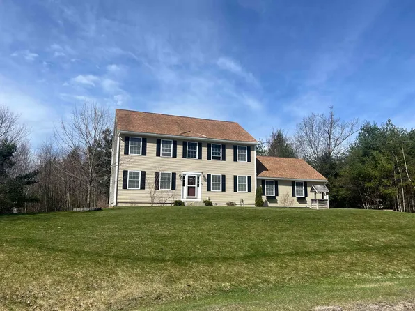 61 Eastman Way, Weare, NH 03281