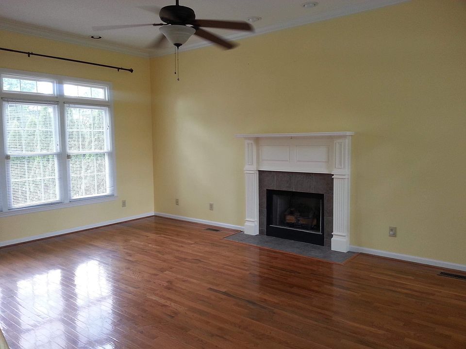 1st image of 252 Avignon Way