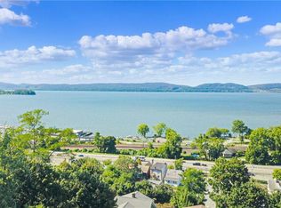 17 Palmer Ave, Croton On Hudson, NY 10520