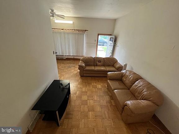 5th image of 8526 Summerdale Ave