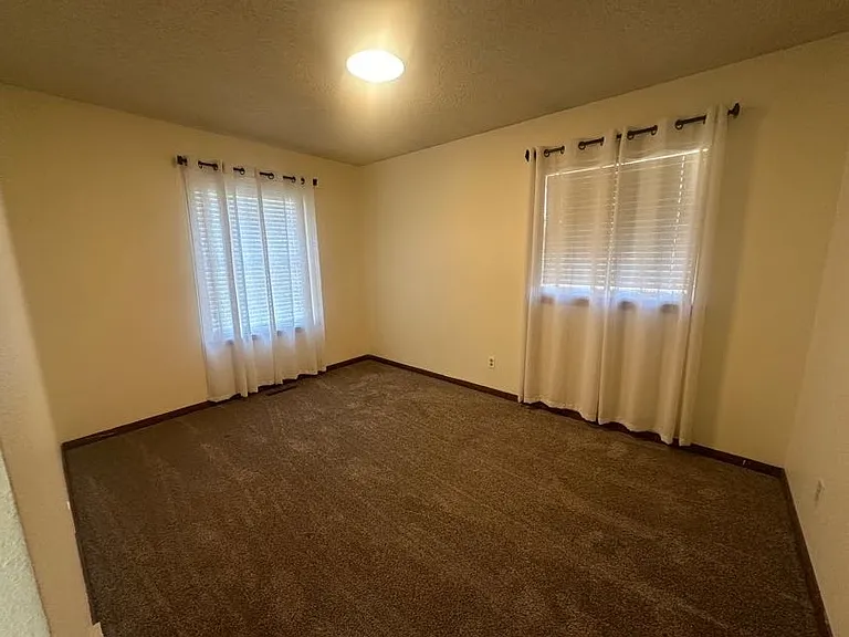 3426 Riford Ct — Photo 7