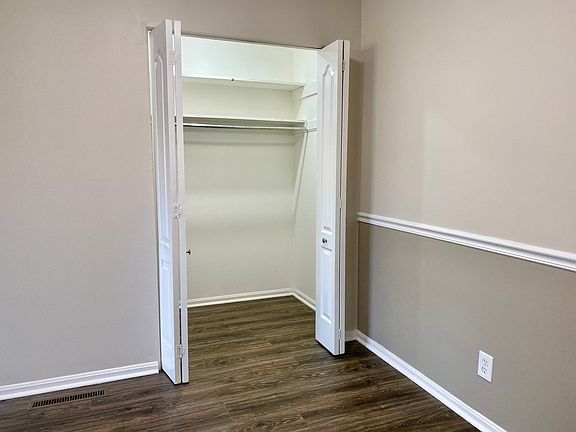 3rd image of 2600 Le Blanc Ct APT 2