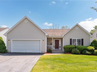 1125 W Woods Rd UNIT 7, Hamden, CT 06518