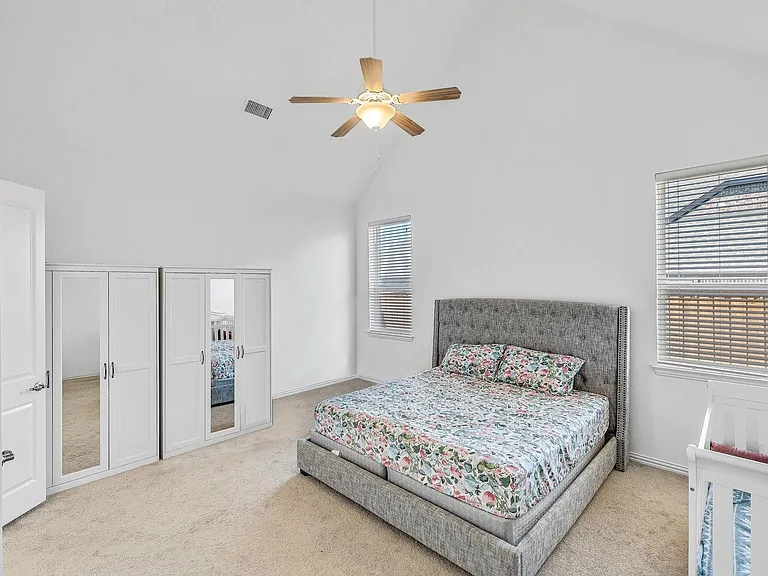 851 Orchard Dr — Photo 17