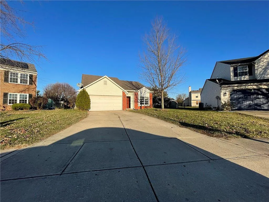 7027 Lesta Ct photo 1