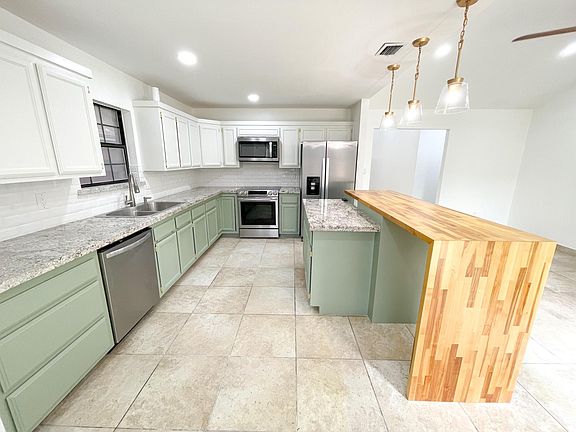 3rd image of 7508 N 21st St
