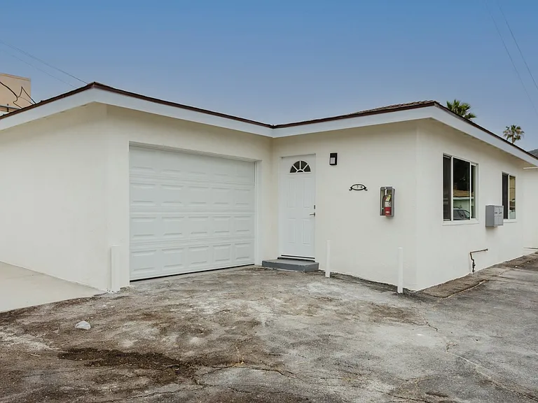 7730 Wyngate St — Photo 2