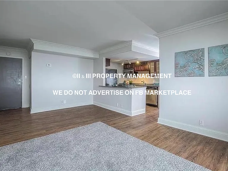 700 E 8th St #16H — Photo 5